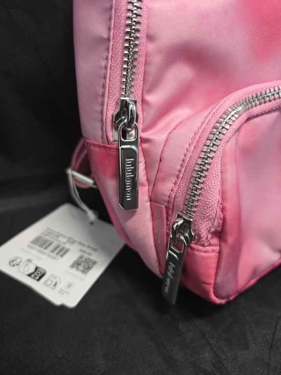 lululemon sling bag Solid Everywhere Belt Zippered Exterior Pockets Detailed Lululemon Bag Review: Functionality